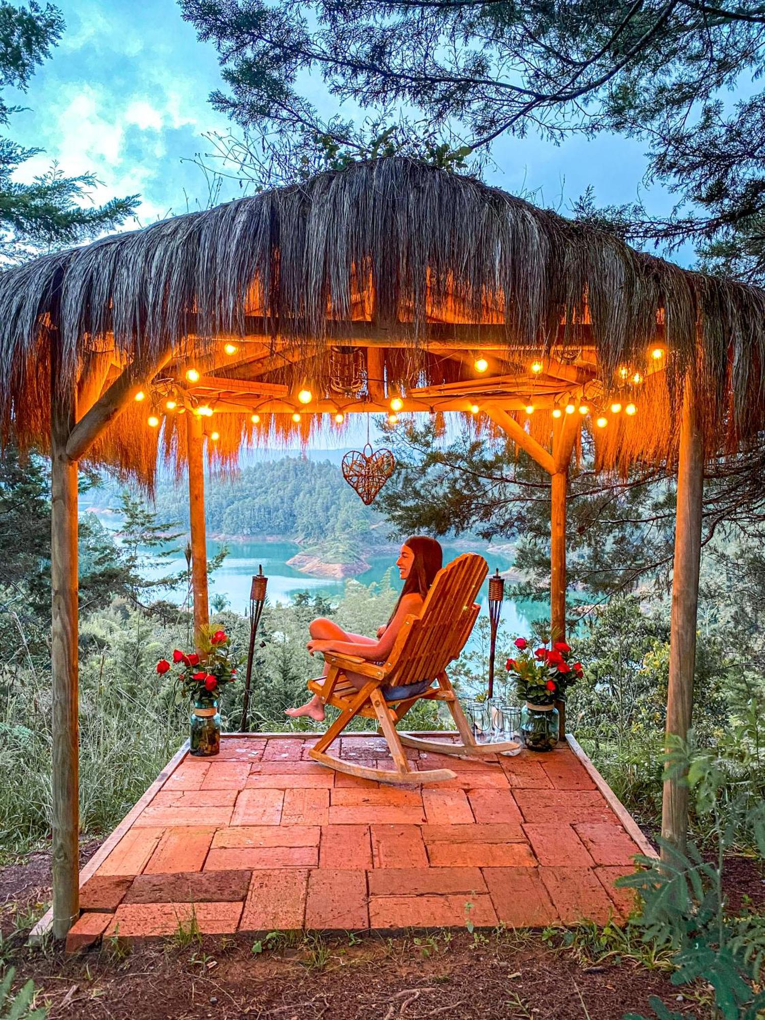 Levit Glamping - Hotel Guatape Penol (Adults Only) المظهر الخارجي الصورة
