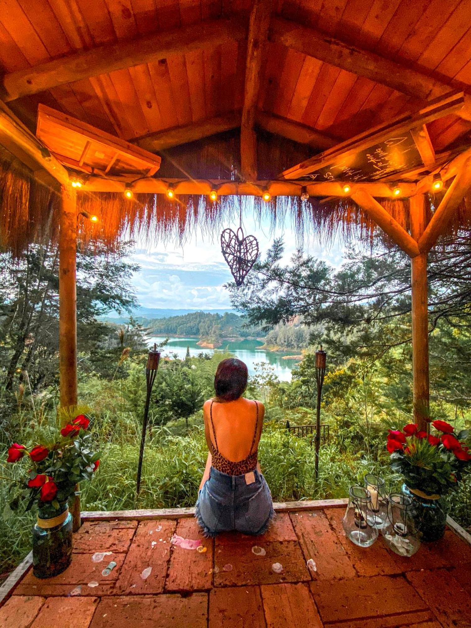 Levit Glamping - Hotel Guatape Penol (Adults Only) المظهر الخارجي الصورة
