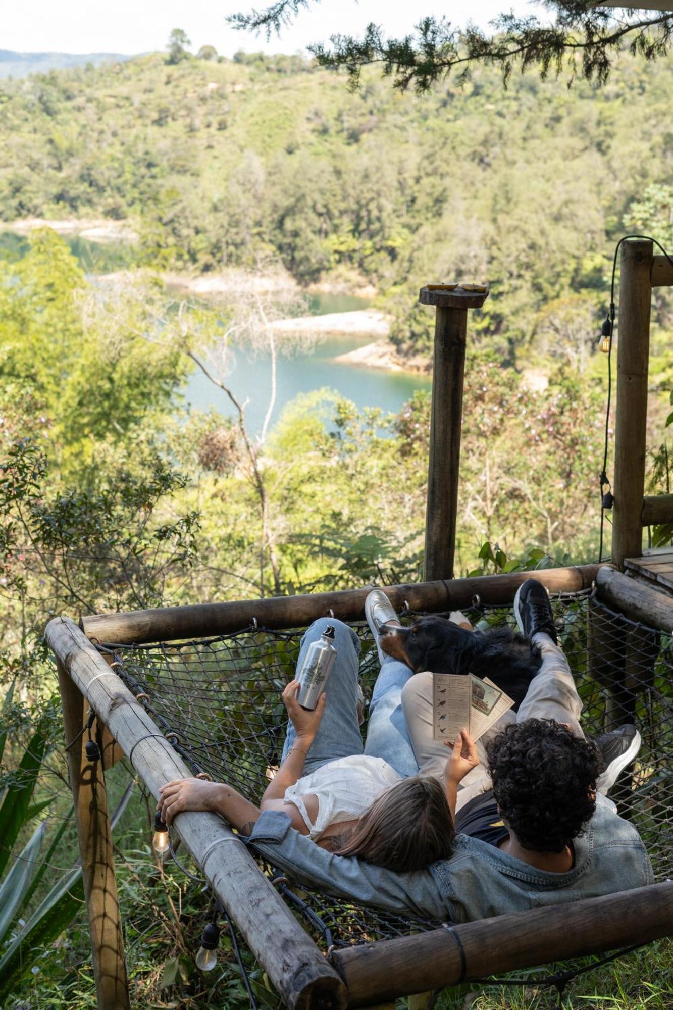 Levit Glamping - Hotel Guatape Penol (Adults Only) المظهر الخارجي الصورة
